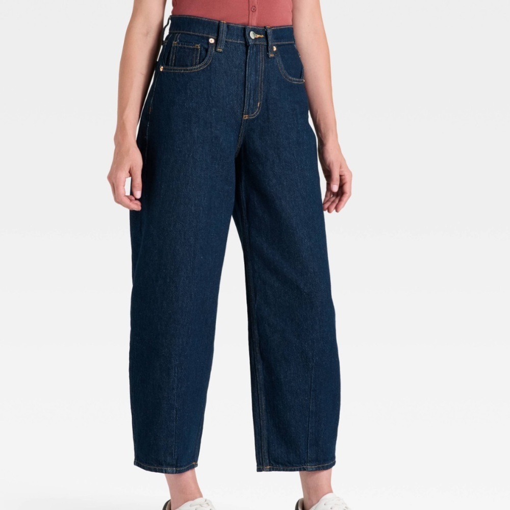 Universal Thread NWT High Rise Dark Wash Barrel Jeans 16S